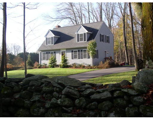 59 Bentley Road Barre, MA 01005 - Photo 2 of 12 Gallery Image 2
