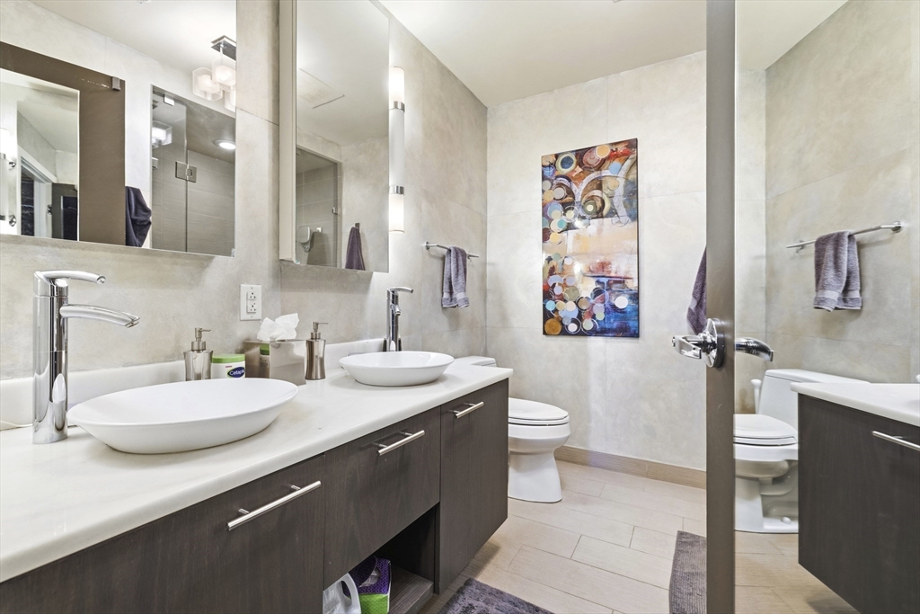 110 Stuart Street, Unit 27F Boston, MA 02116 - Photo 13 of 27