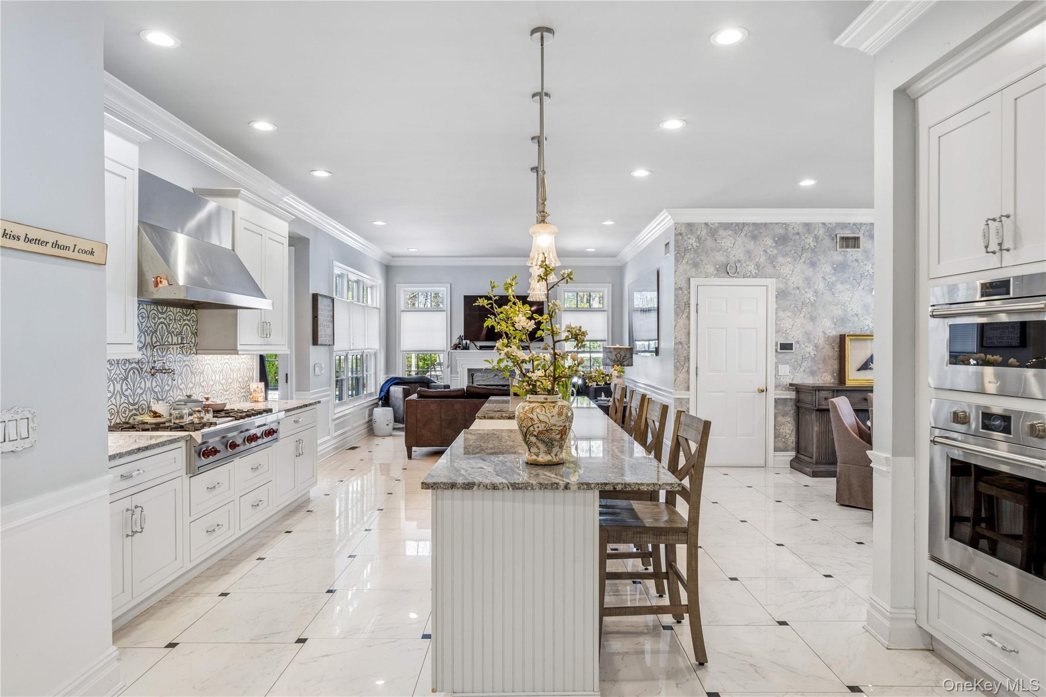 503 Cold Spring Road Laurel Hollow, NY 11791 - Photo 15 of 49