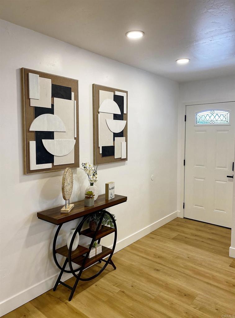 12401 Metate Lane Poway, CA 92064 - Photo 7 of 42 a room with gym equipment
