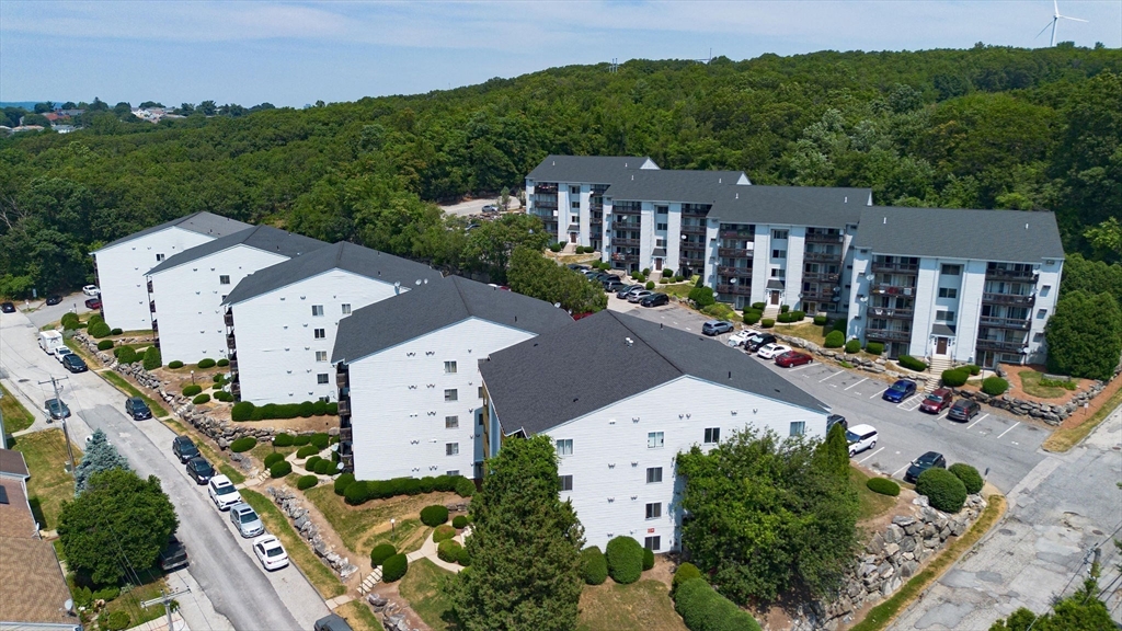 11 B Gibbs Street, Unit B25 Worcester, MA 01607 - Photo 18 of 19 an aerial view of a house