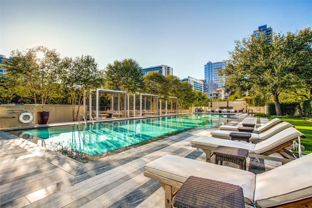 1918 Olive Street, Unit 701 Dallas, TX 75201 - Photo 36 of 40 Pool