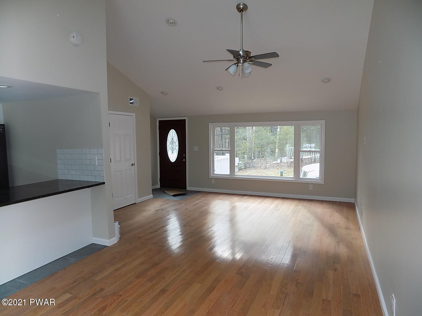135 Christian Hill Road Milford, PA 18337 - Photo 5 of 13
