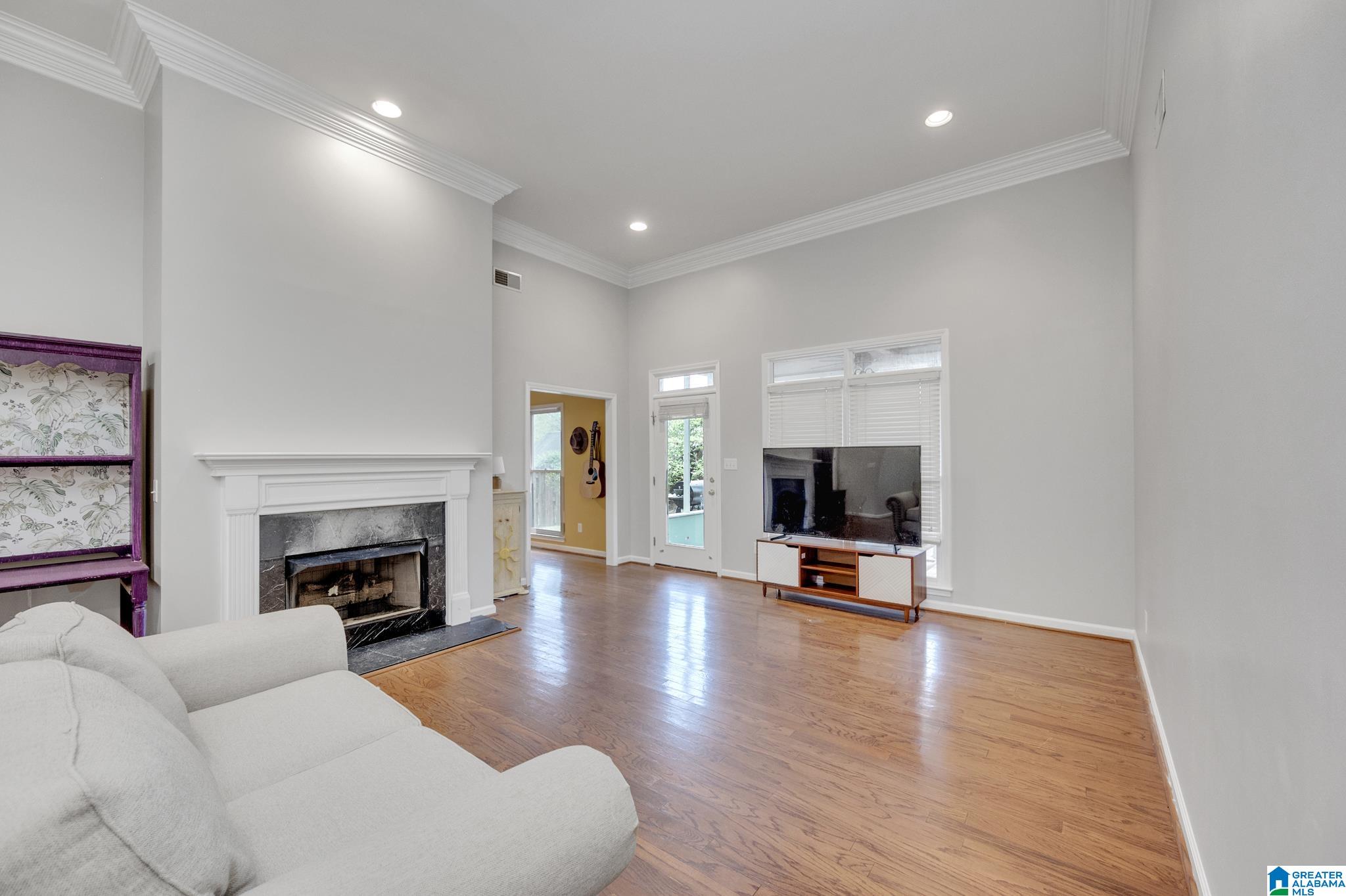 224 Beaver Trail Pelham, AL 35124 - Photo 7 of 31