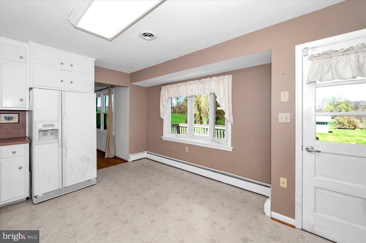 5536 Catholic Church Road Jefferson, MD 21755 - Photo 14 of 67 Kitchen