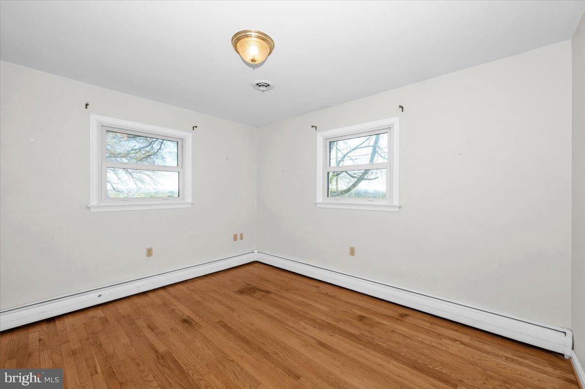 5536 Catholic Church Road Jefferson, MD 21755 - Photo 21 of 67 Bedroom 2