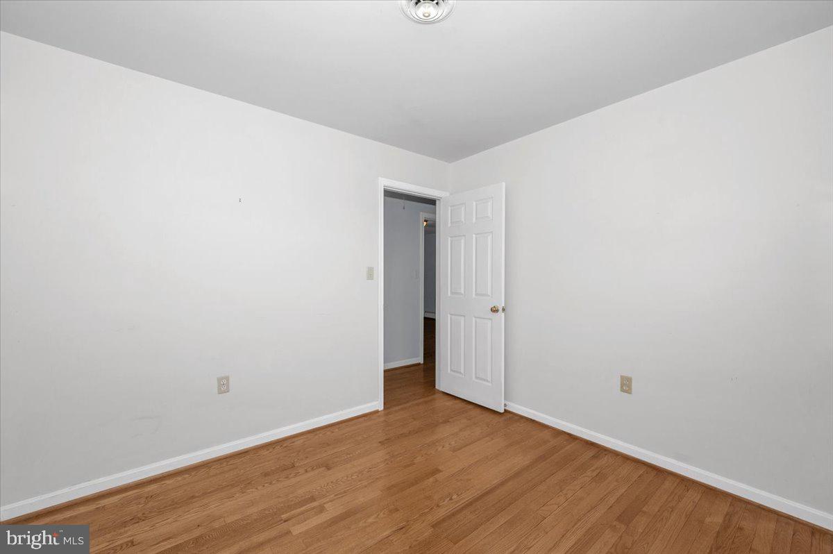 5536 Catholic Church Road Jefferson, MD 21755 - Photo 24 of 67 Bedroom 3