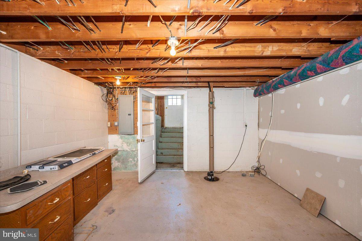 5536 Catholic Church Road Jefferson, MD 21755 - Photo 43 of 67 Basement Space with Walkup Exit to Side of Home