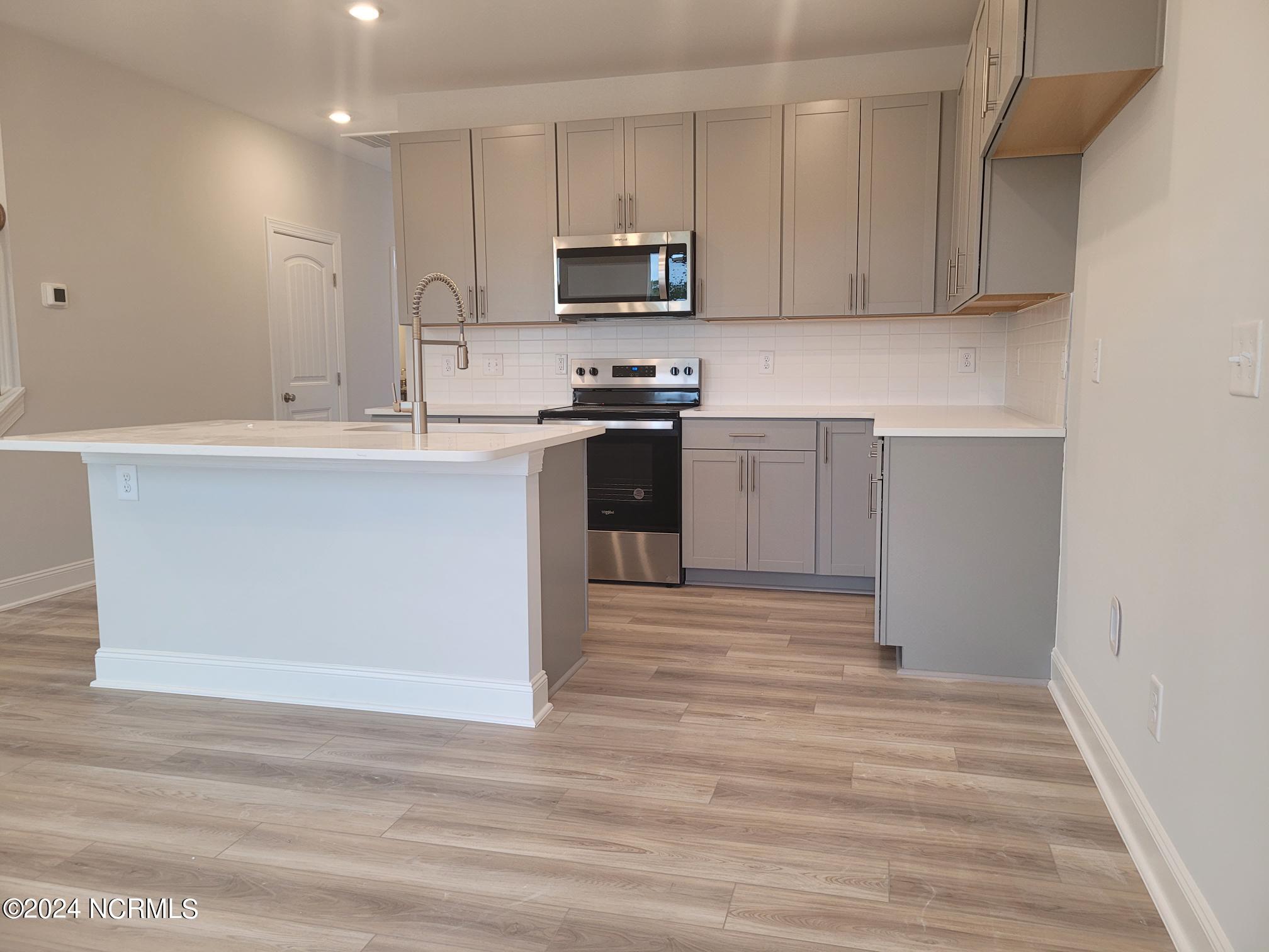 3605 Tarmac Road, Unit EP 118 Wilson, NC 27896 - Photo 7 of 25 Living Space