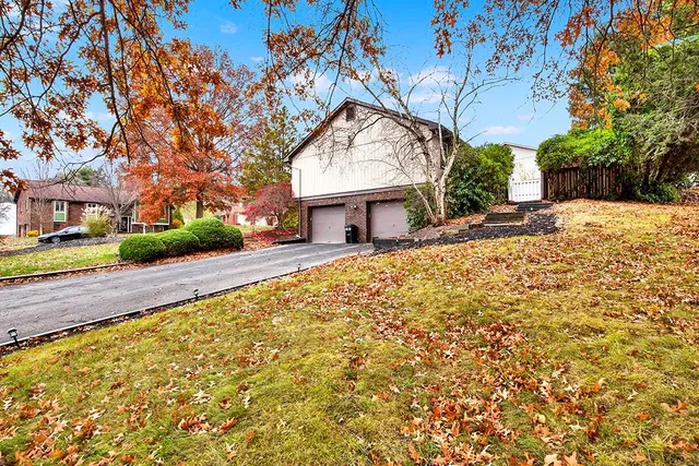 $294,500 | 90 Beechwood Drive, Greensburg, PA 15601