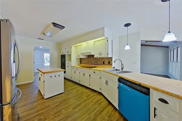 $339,900 | 180 Heritage Circle, Blackshear, GA 31516