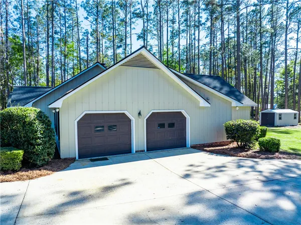 $339,900 | 180 Heritage Circle, Blackshear, GA 31516