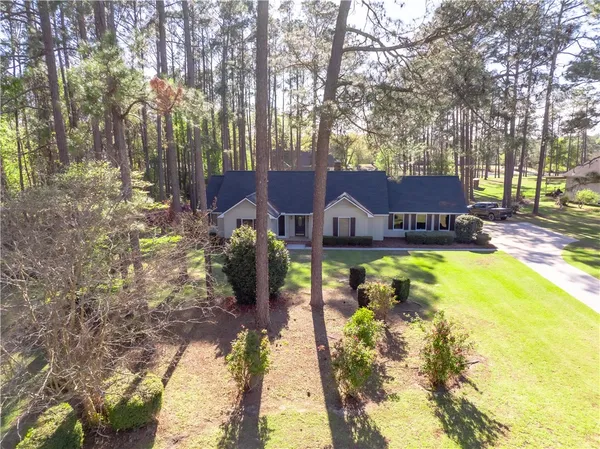 $339,900 | 180 Heritage Circle, Blackshear, GA 31516