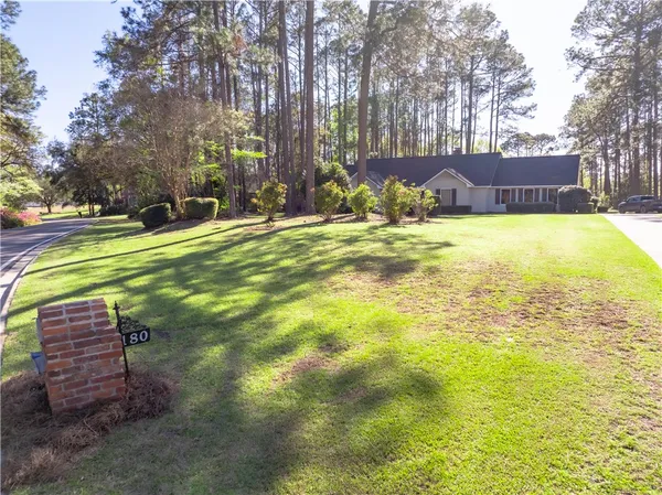 $339,900 | 180 Heritage Circle, Blackshear, GA 31516