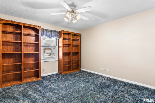 $295,000 | 509 Wingate Drive, Sherman, IL 62684