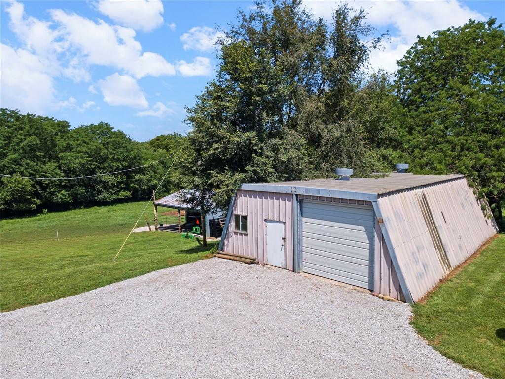 8235 Northwest Kidder Road Kidder, MO 64649 - Photo 39 of 58