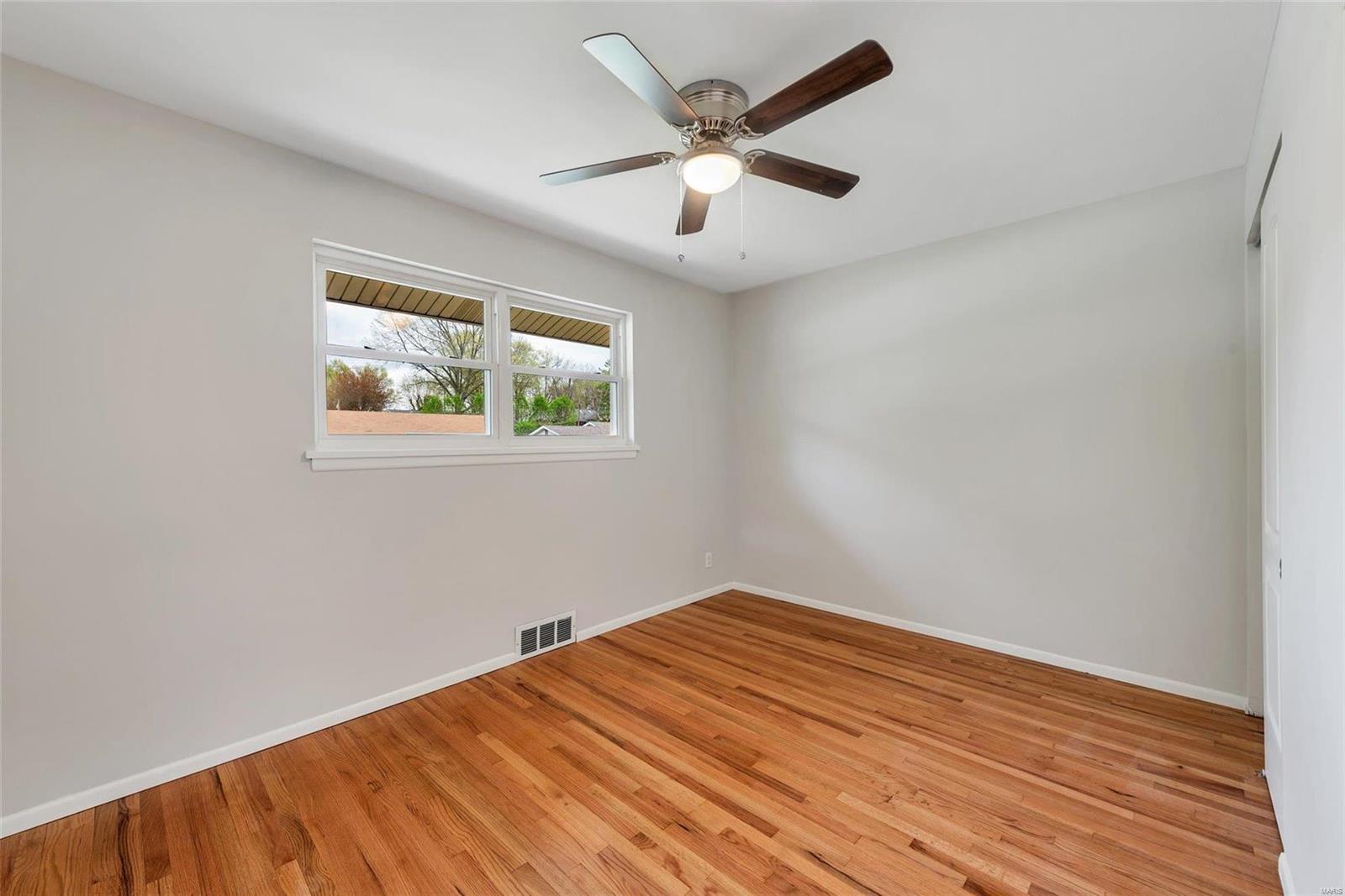 852 Ricewood Drive St. Louis, MO 63129 - Photo 15 of 26 Gallery Image 15