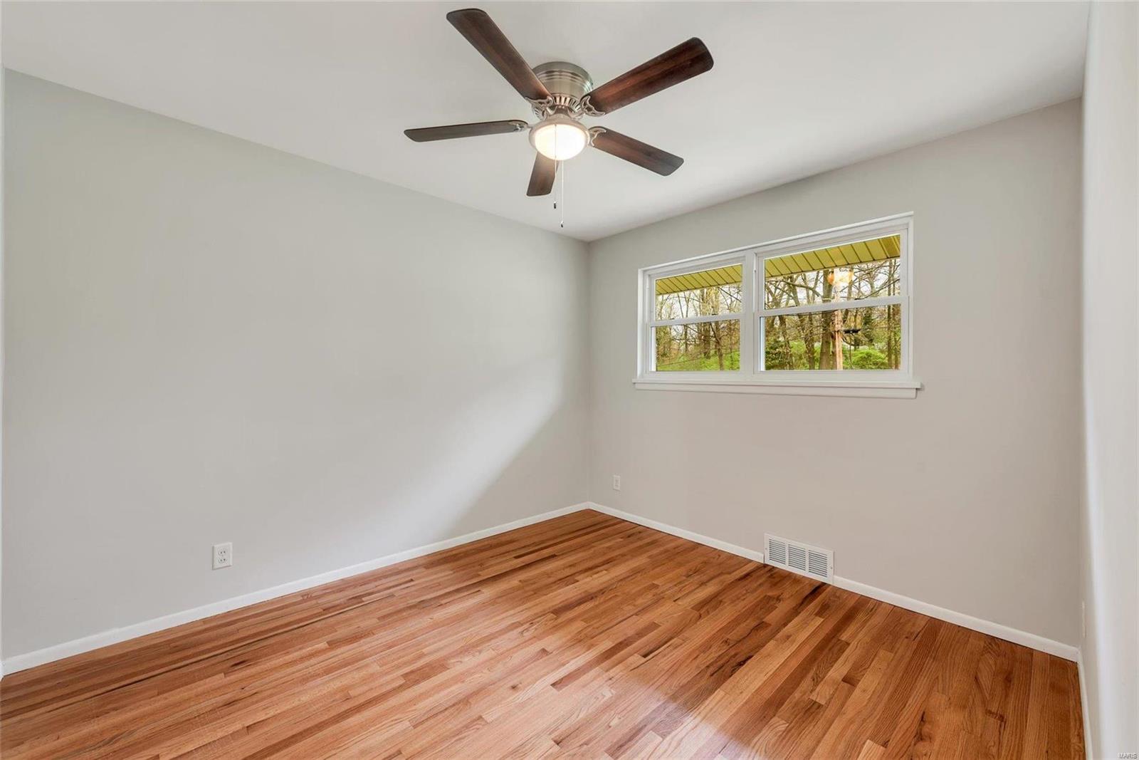 852 Ricewood Drive St. Louis, MO 63129 - Photo 18 of 26 Gallery Image 18