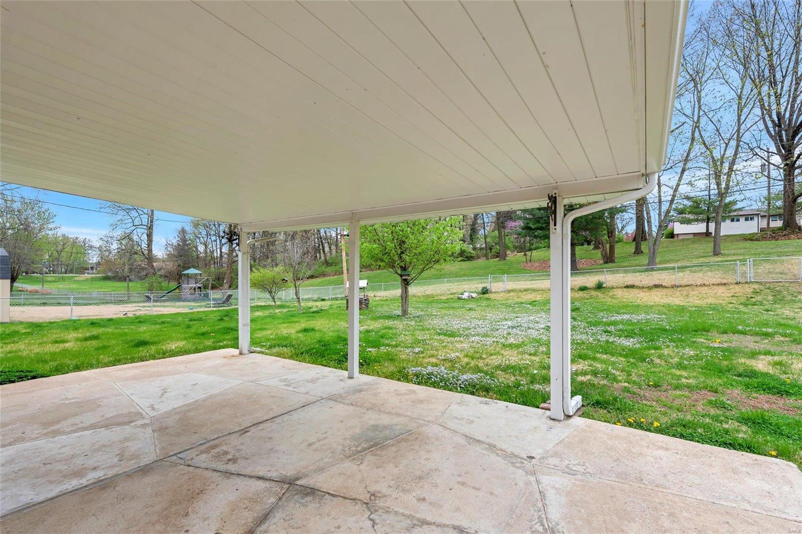852 Ricewood Drive St. Louis, MO 63129 - Photo 23 of 26 Gallery Image 23