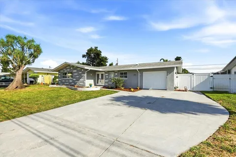 $549,000 | 1354 62nd Avenue South, St. Petersburg, FL 33705