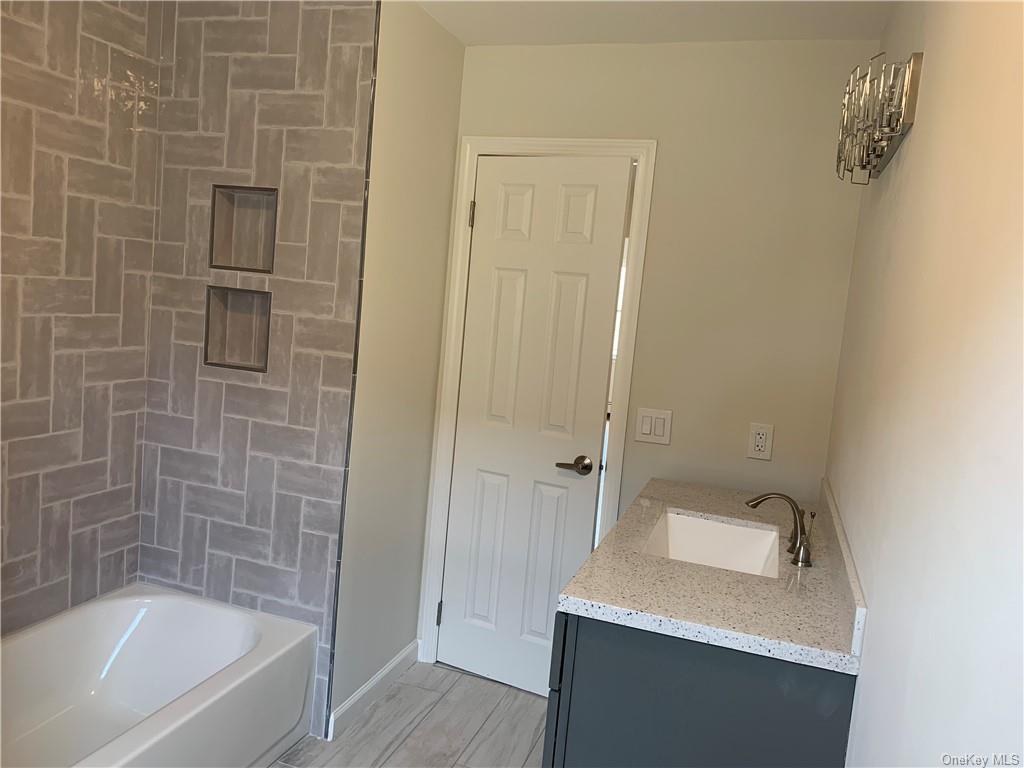 492 Main Street West Harrison, NY 10604 - Photo 5 of 10 Hall Bath Updated