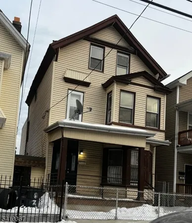 $925,000 | 345 Summer Avenue, Newark, NJ 07104