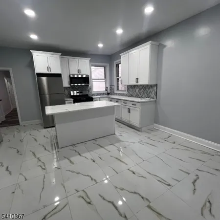 $925,000 | 345 Summer Avenue, Newark, NJ 07104