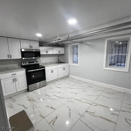 $925,000 | 345 Summer Avenue, Newark, NJ 07104