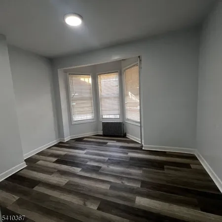 $925,000 | 345 Summer Avenue, Newark, NJ 07104