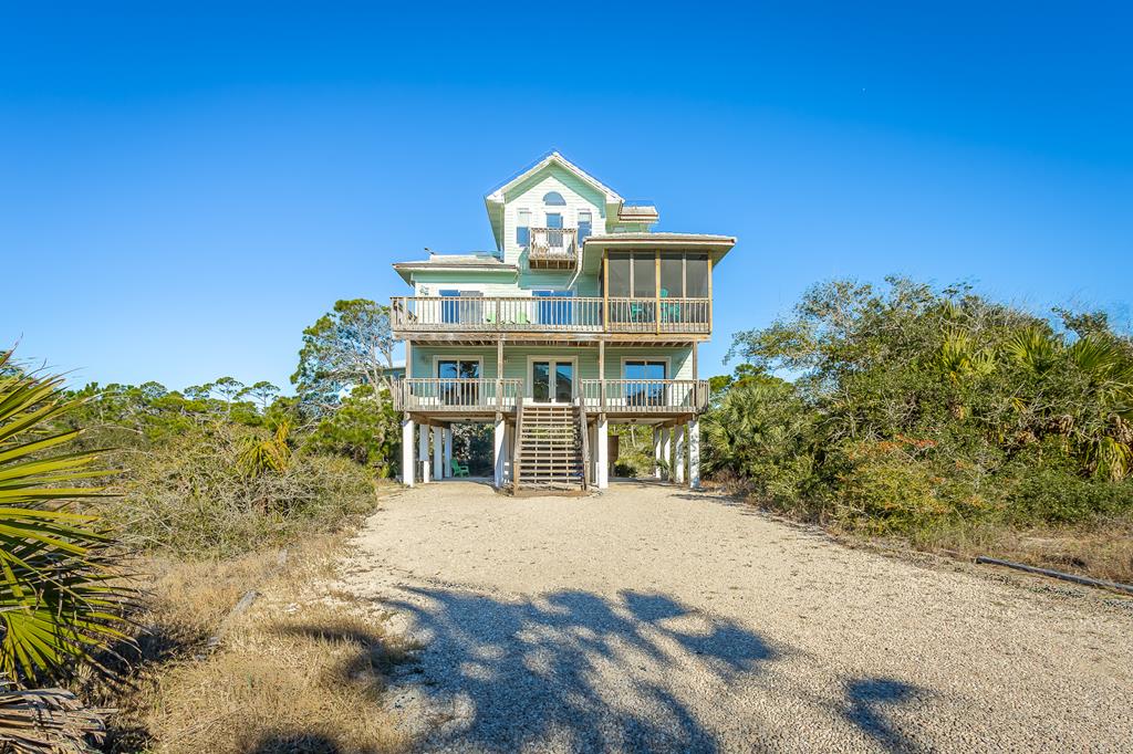 1740 Magnolia Road Eastpoint, FL 32328 - Photo 15 of 53