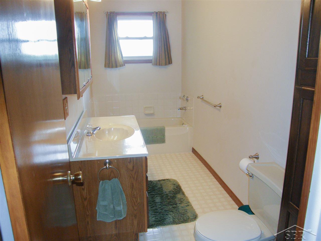 17417 Lincoln Road New Lothrop, MI 48460 - Photo 11 of 19 31395266-10.JPG