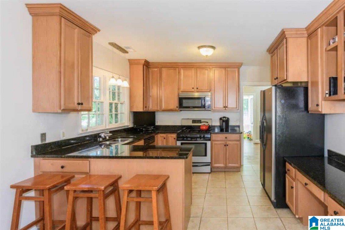 1824 Saulter Road Birmingham, AL 35209 - Photo 8 of 24