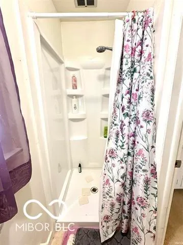 $235,000 | 1301 North County Road 650 East, Selma, IN 47383