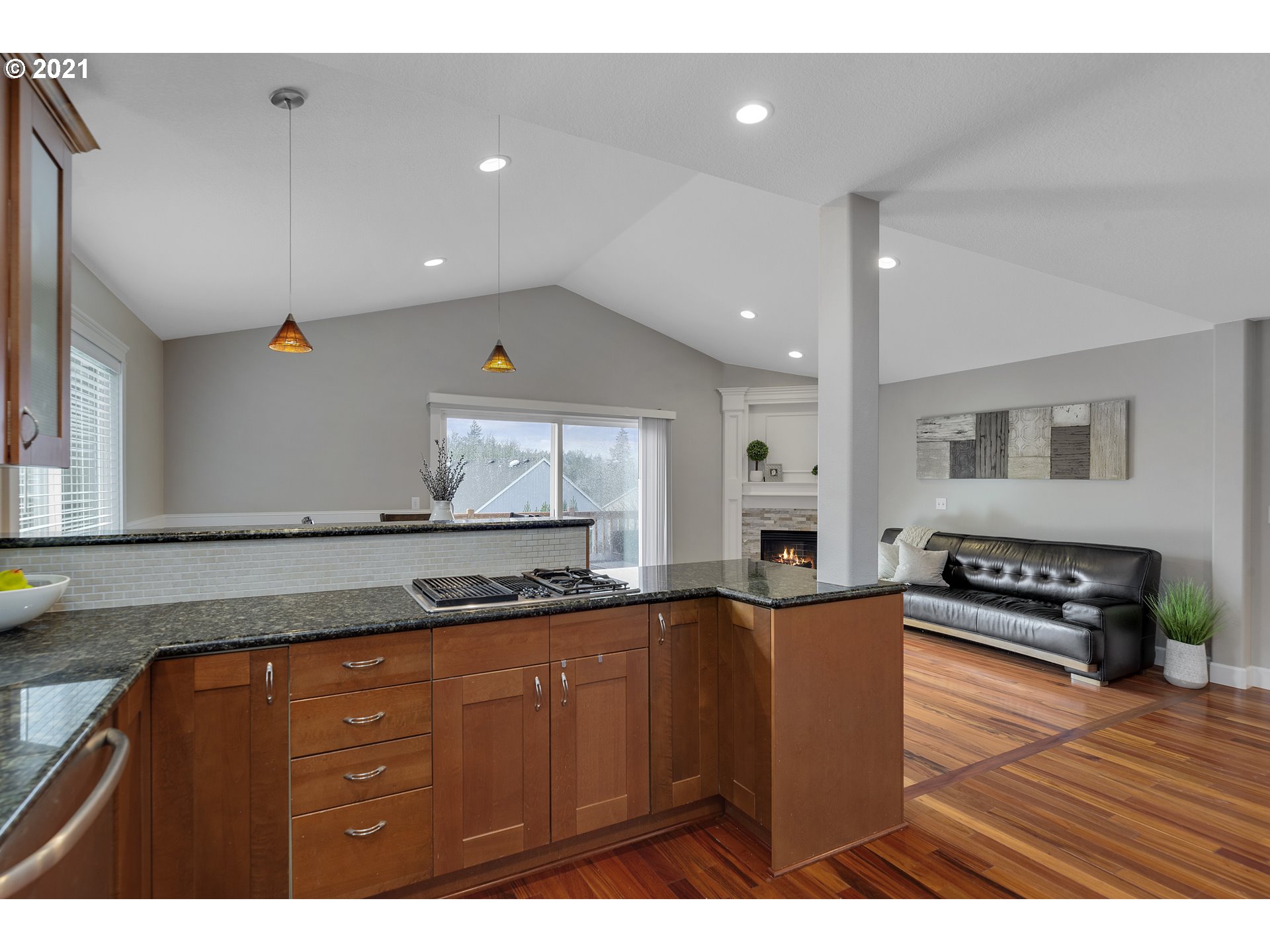 15170 Southeast Aston Loop Portland, OR 97236 - Photo 13 of 32 Gallery Image 13