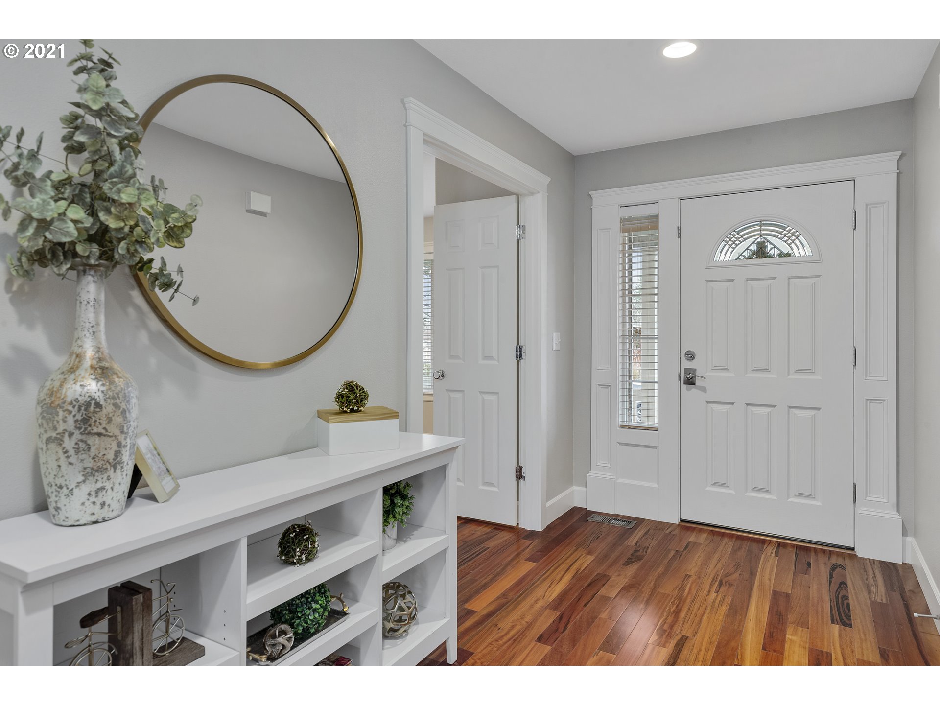 15170 Southeast Aston Loop Portland, OR 97236 - Photo 4 of 32 Gallery Image 4