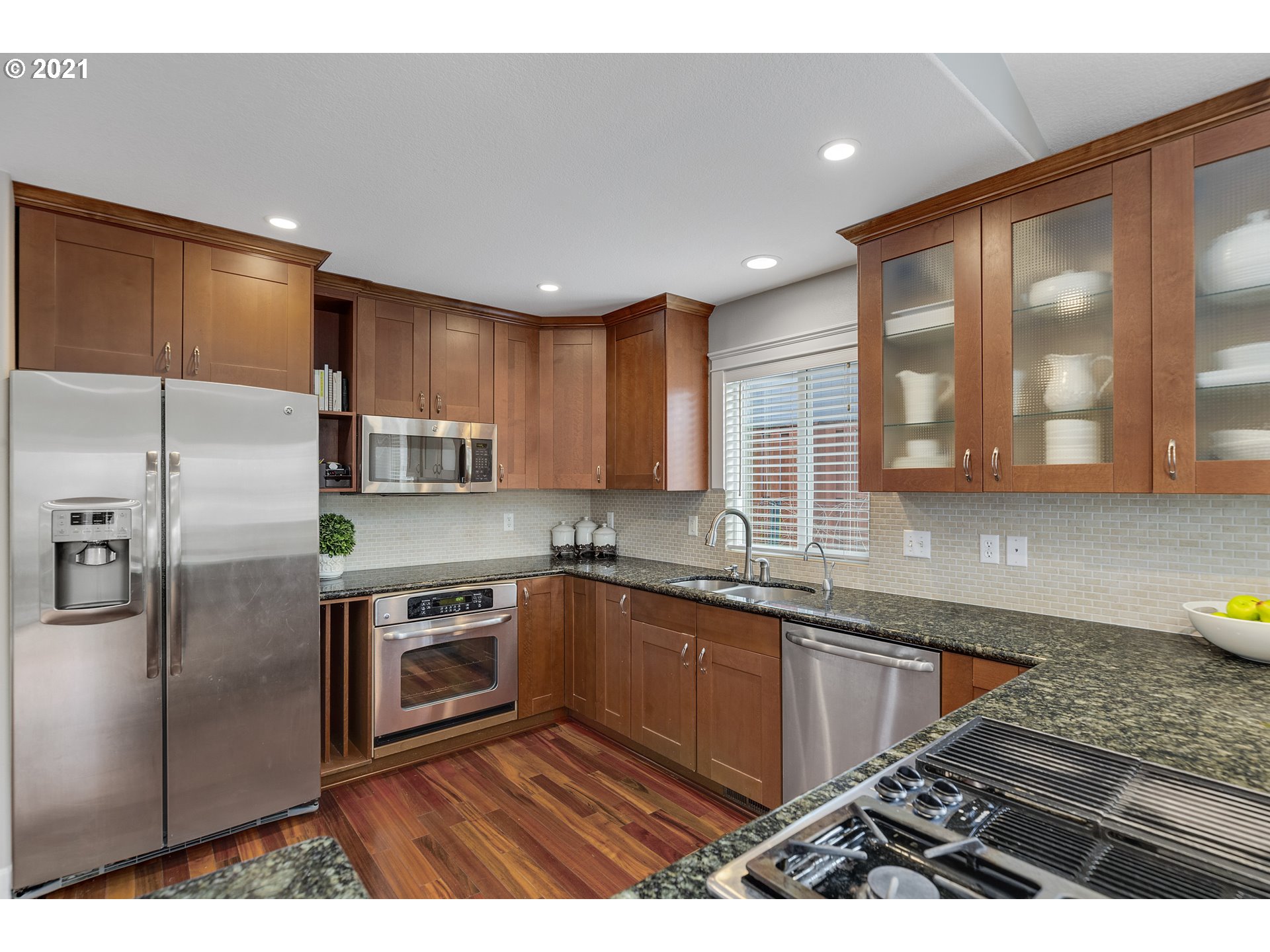 15170 Southeast Aston Loop Portland, OR 97236 - Photo 10 of 32 Gallery Image 10