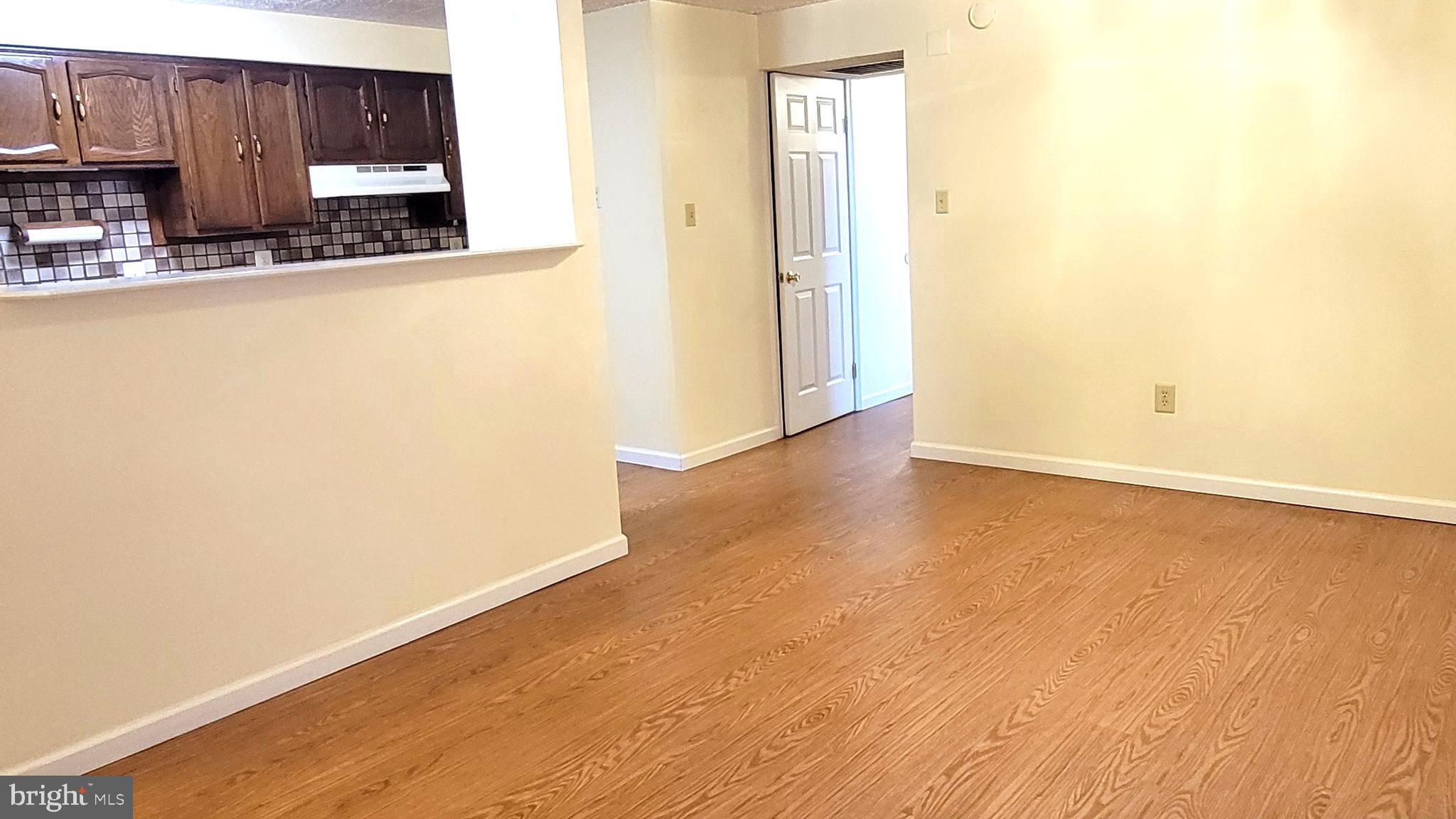 995 Heather Ridge Drive, Unit 4D Frederick, MD 21702 - Photo 3 of 8 Gallery Image 3