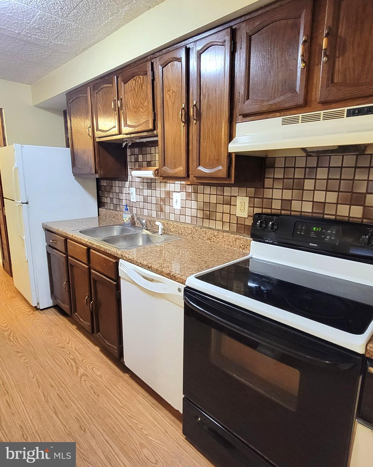 995 Heather Ridge Drive, Unit 4D Frederick, MD 21702 - Photo 4 of 8 Gallery Image 4