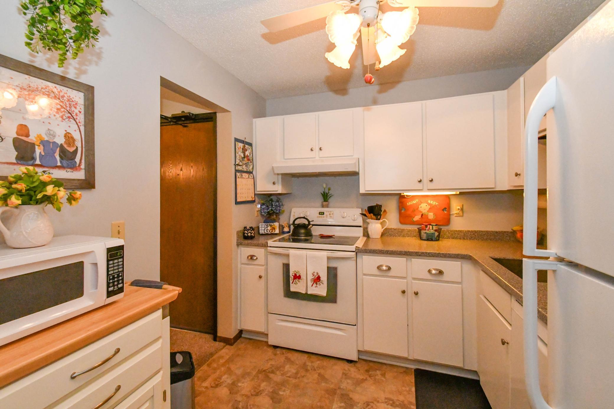 1855 Silver Bell Road, Unit 218 Eagan, MN 55122 - Photo 7 of 18 Gallery Image 7