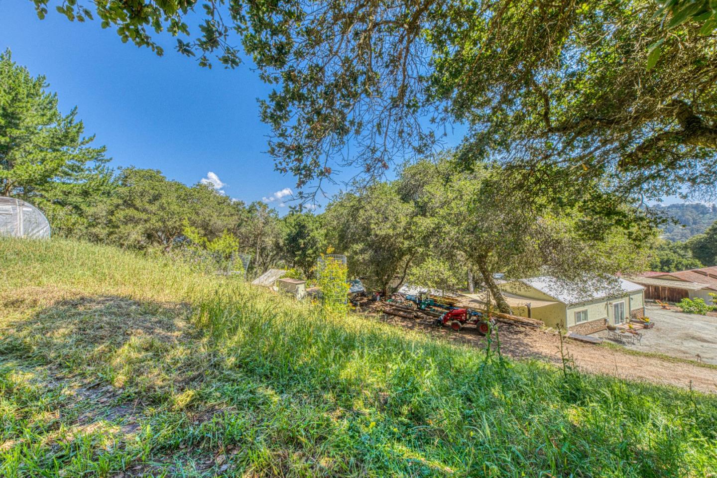 415 Carpenteria Road Aromas, CA 95004 - Photo 28 of 34