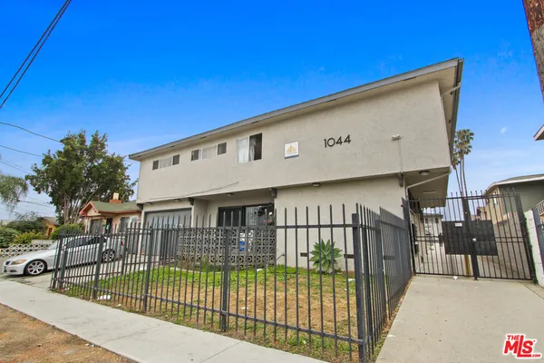 $2,845,000 | 1044 West 110th Street, Los Angeles, CA 90044