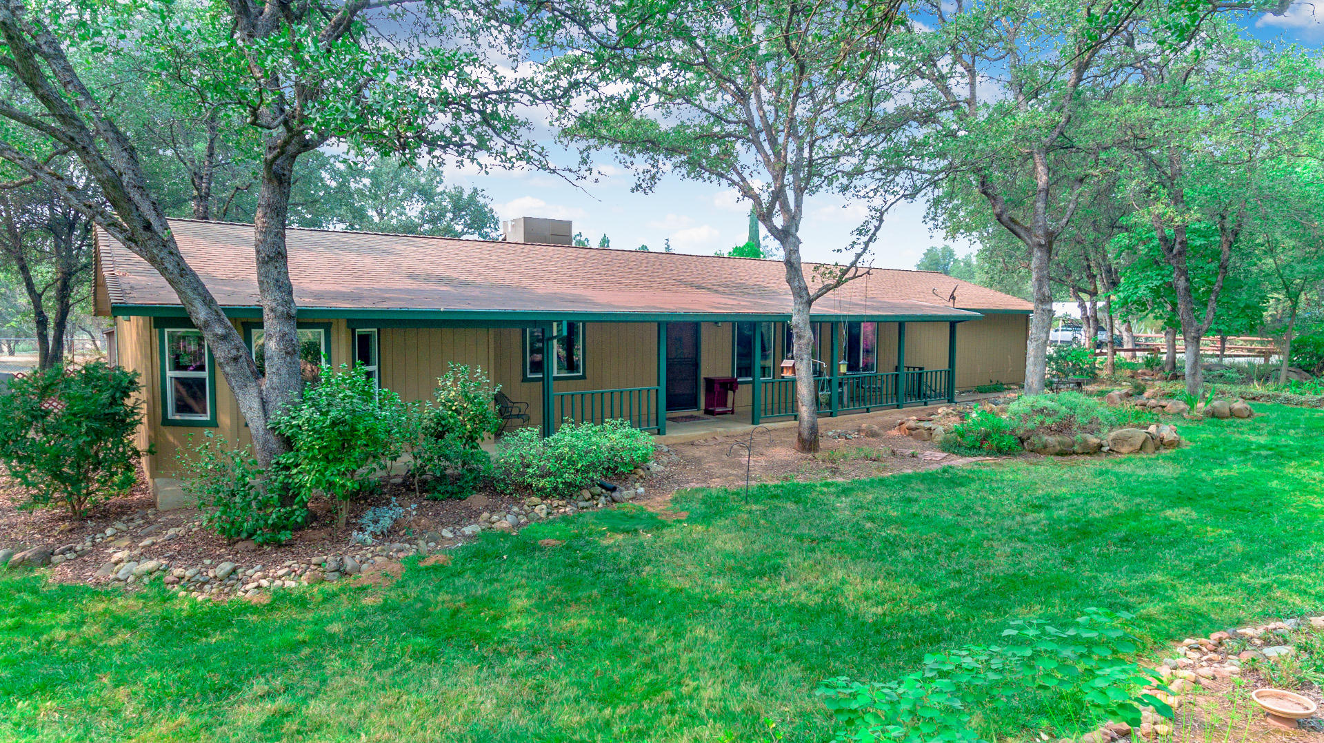 11800 Quartz Hill Road Redding, CA 96003 - Photo 35 of 70 Eastshore
