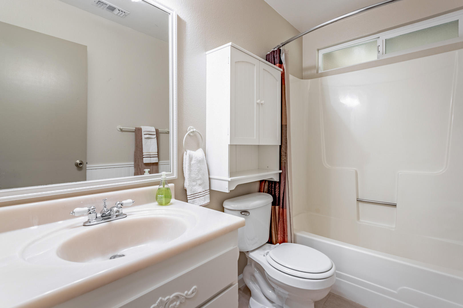 11800 Quartz Hill Road Redding, CA 96003 - Photo 48 of 70 44 bath