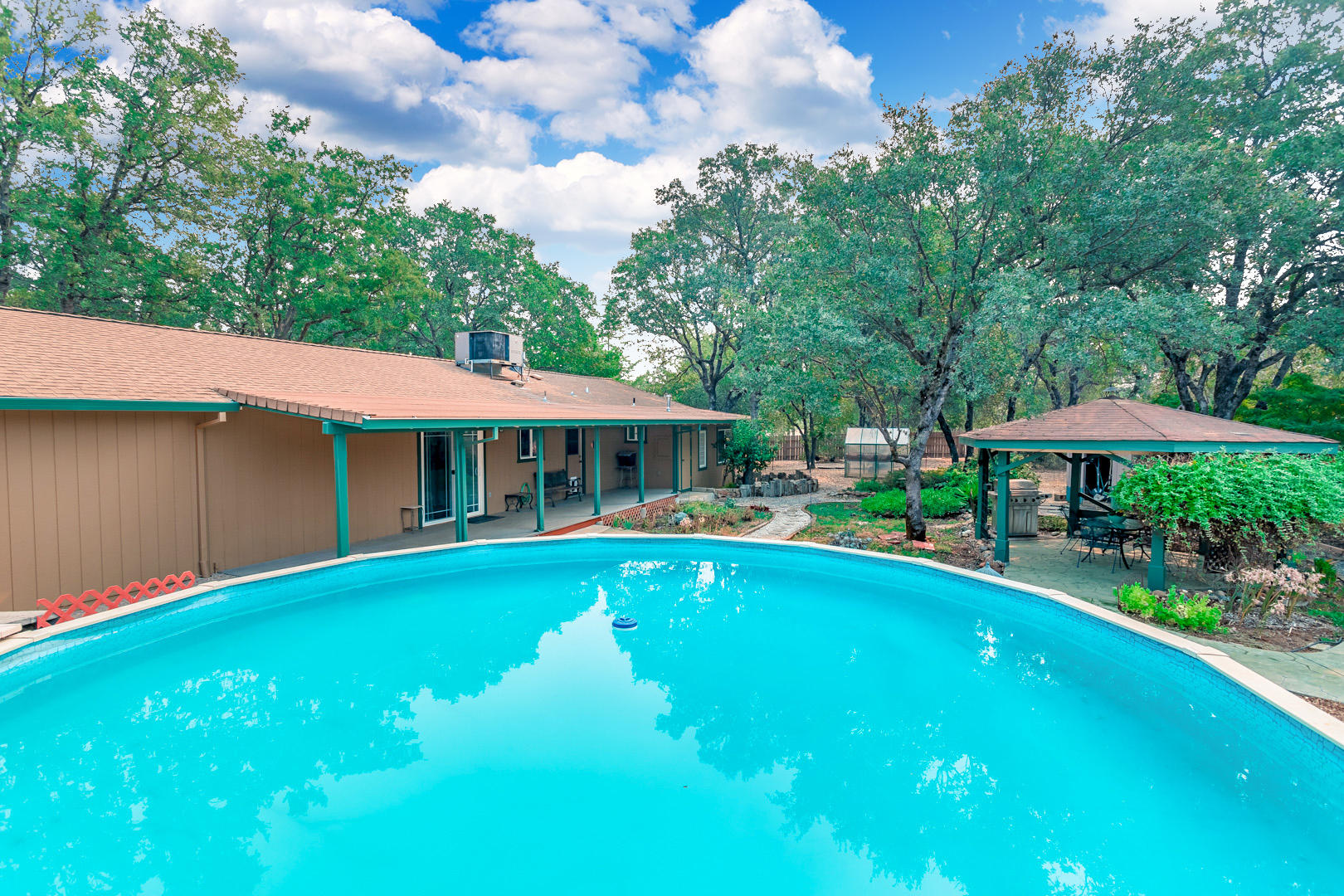 11800 Quartz Hill Road Redding, CA 96003 - Photo 51 of 70 57 pool