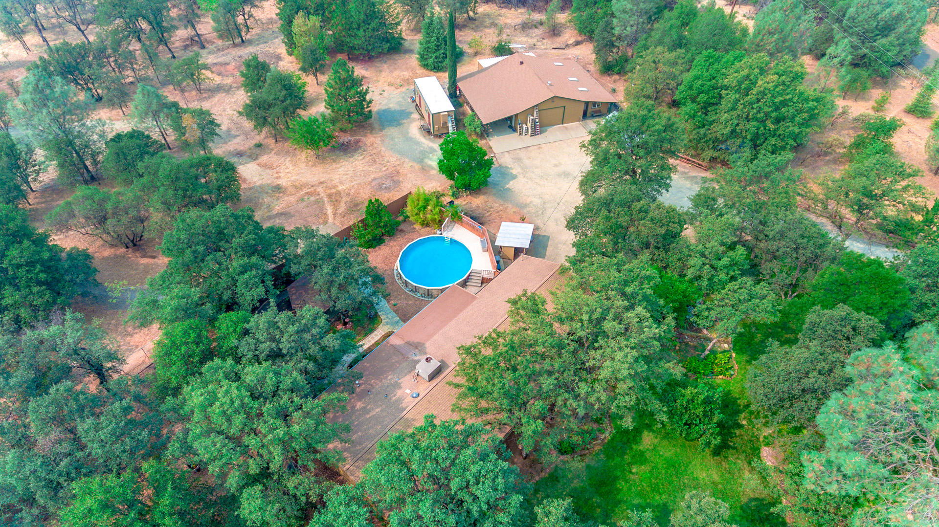 11800 Quartz Hill Road Redding, CA 96003 - Photo 64 of 70 71 drone back