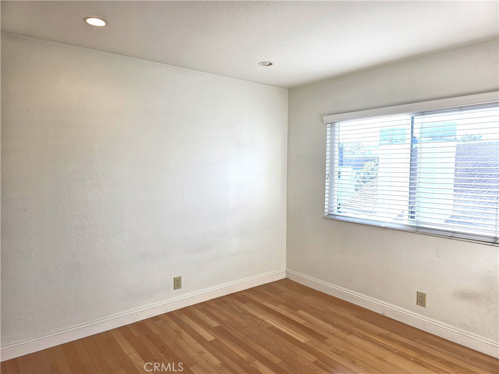 388 Fallingstar Irvine, CA 92614 - Photo 17 of 29