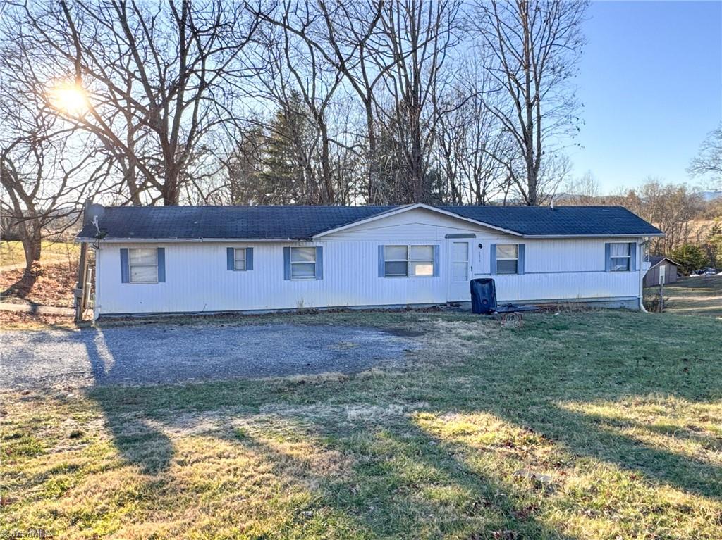 2628 Windy Ridge Road North Wilkesboro, NC 28659 - Photo 38 of 43