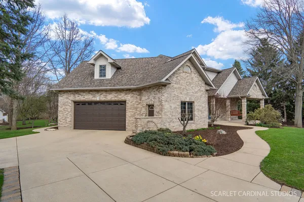 $735,000 | 293 Farm Court, Yorkville, IL 60560