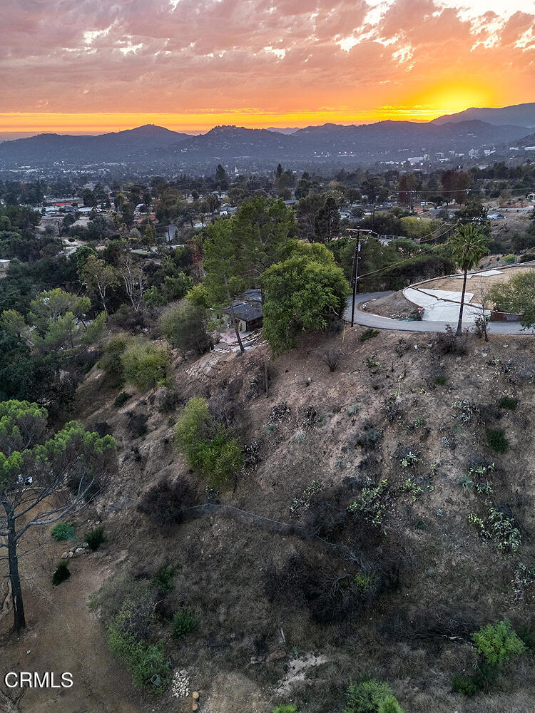 242 Taos Road Altadena, CA 91001 - Photo 20 of 37 a view of a and mountain view