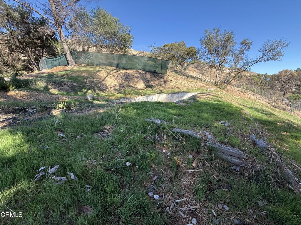 242 Taos Road Altadena, CA 91001 - Photo 34 of 37 a view of a yard with mountain view